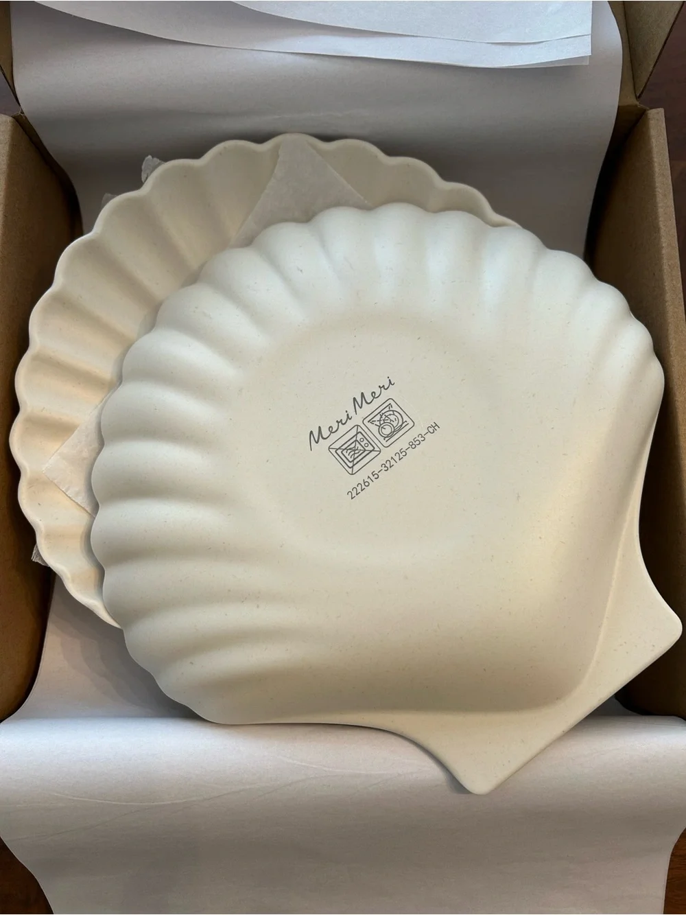 Meri Meri Bamboo Shell Plate Set - Picture 3 of 5